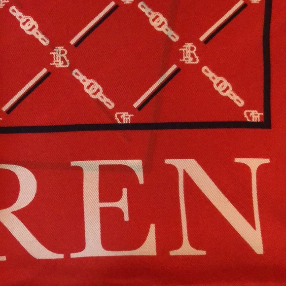 RALPH LAUREN SCARF IN RED. - Picture 9 of 13